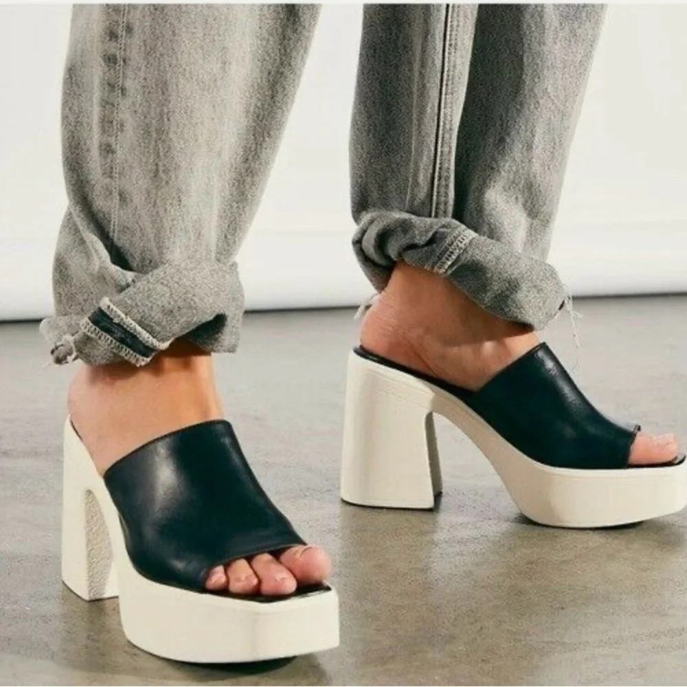 FREE PEOPLE 'Zoe' Platform Slide Sandal Sz 10/EU/40 Color Black/ White - Picture 2 of 11